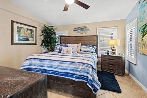 11111 Bayside Ln, Fort Myers Beach FL - photo 18 of 35