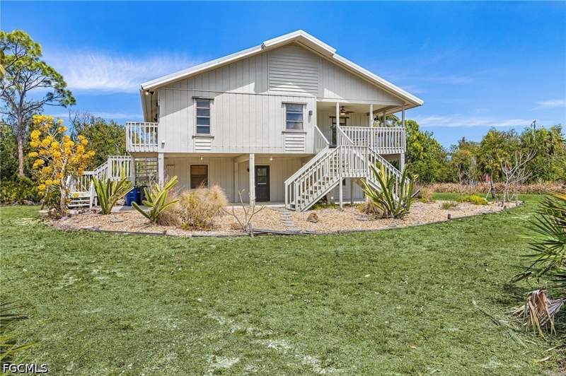3 bedroom SingleFamilyResidence at 8677 Whispering Pines Dr, St James City, St James City — photo 3