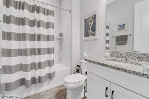 8966 Saint Lucia Dr, Naples FL - photo 16 of 37