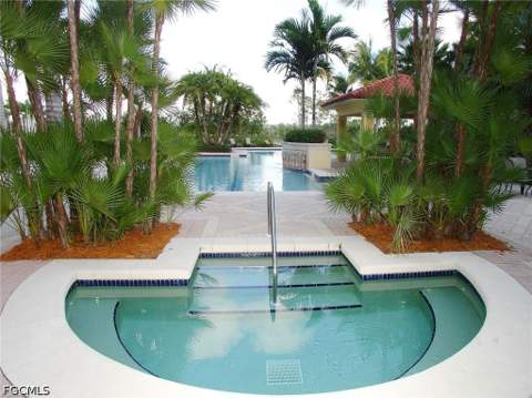 2738 Tiburon Blvd E B403, Naples FL - photo 8 of 27