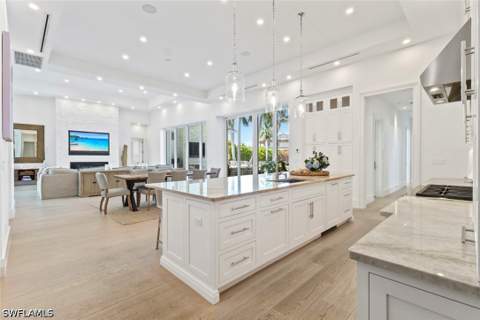 1467 Marlin Dr, Naples FL - photo 11 of 41