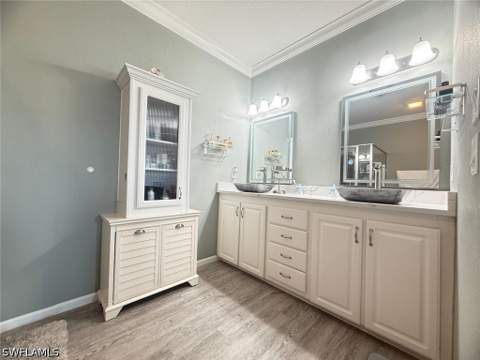 4835 E Riverside Dr, Fort Myers FL - photo 13 of 31