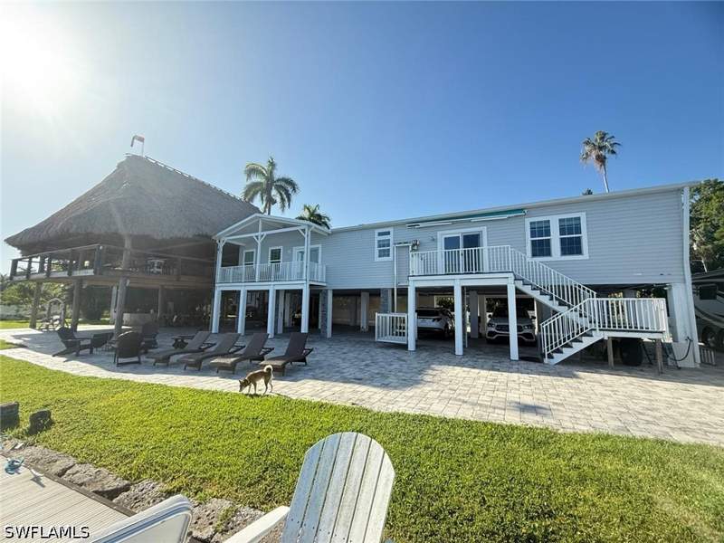 3 bedroom SingleFamilyResidence at 4835 E Riverside Dr, Russell Park, Fort Myers — photo 2