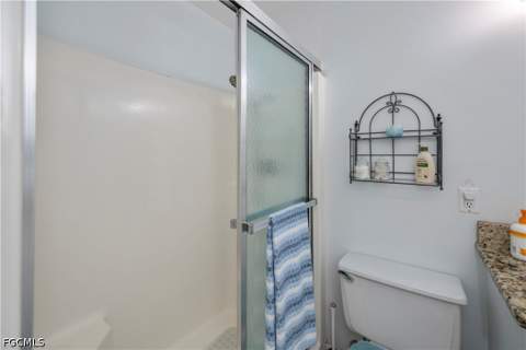 5705 Harbour Club Rd, Fort Myers FL - photo 23 of 45