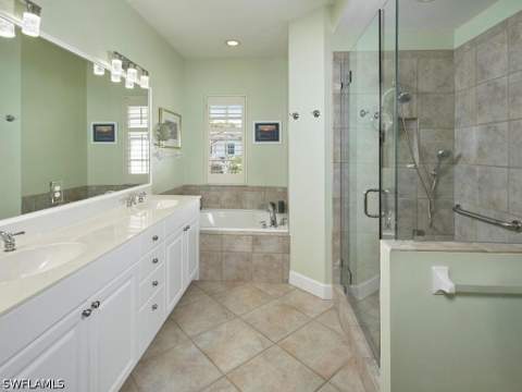 26932 Montego Pointe Ct 201, Bonita Springs FL - photo 10 of 30