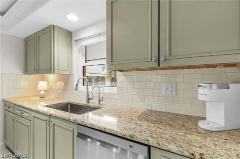 4126 Belair Ln C4, Naples FL - photo 16 of 31