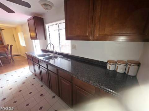8290 Nault Rd, North Fort Myers FL - photo 10 of 26