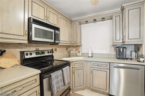 6891 Estero Blvd 362, Fort Myers Beach FL - photo 10 of 47