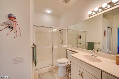 8786 E Bay Cir, Fort Myers FL - photo 23 of 33