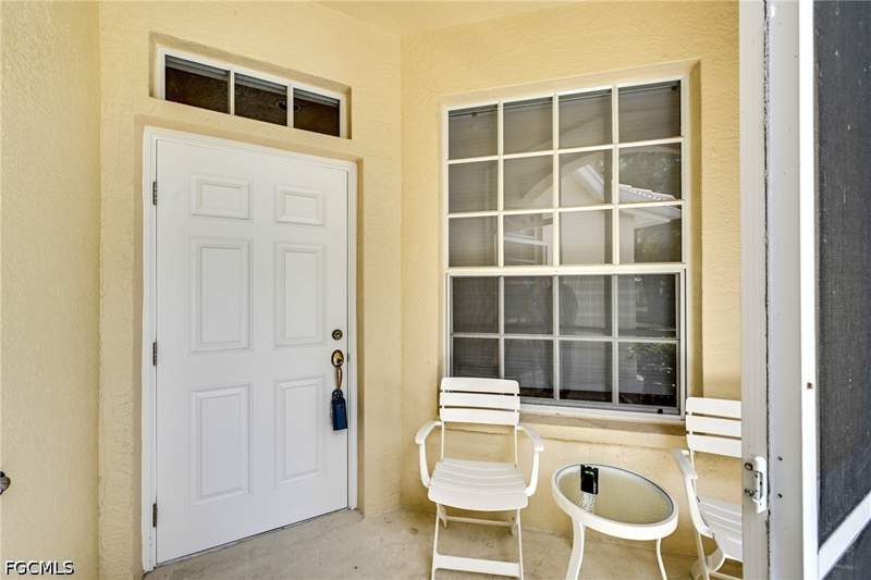 2 bedroom Detached at 8786 E Bay Cir, Sommerset Villas, Fort Myers — photo 5