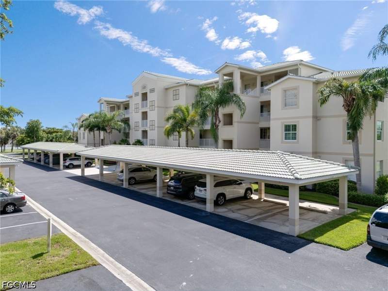 2 bedroom Condominium at 14350 Bristol Bay Pl 206, Bristol Bay, Fort Myers — photo 2