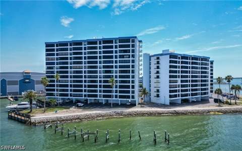 15031 Punta Rassa Rd 403, Fort Myers FL - photo 13 of 33
