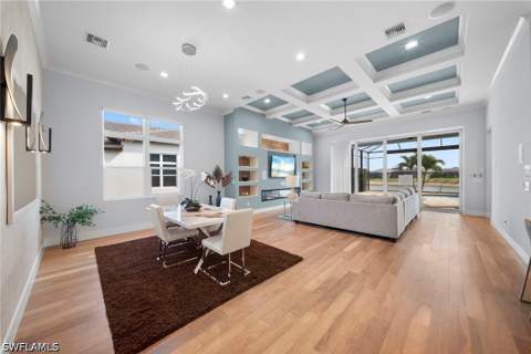 3721 Sapphire Cove Cir, Naples FL - photo 6 of 49