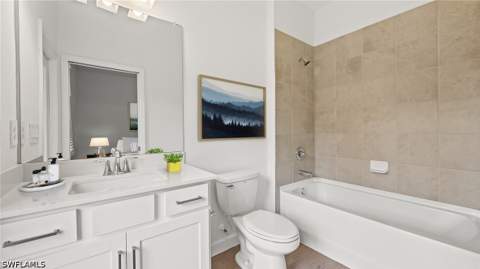 5172 Sugarwood Dr, Naples FL - photo 14 of 20