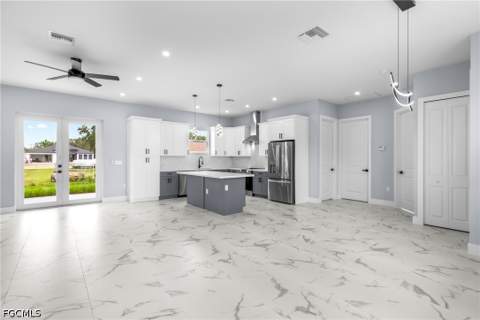 2818 42nd St SW, Lehigh Acres FL - photo 8 of 50