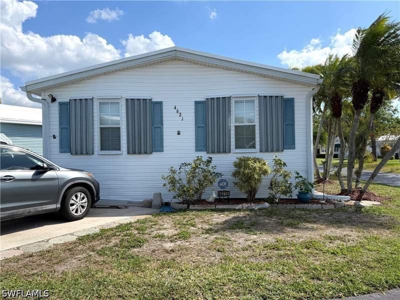 2 bedroom ManufacturedHome at 4621 Liberty Ln E, Riverwoods Plantation, Estero — photo 3
