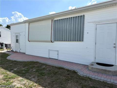 4621 Liberty Ln E, Estero FL - photo 7 of 28