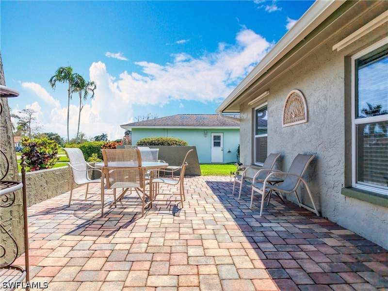 3 bedroom SingleFamilyResidence at 4364 Beechwood Lake Dr, Lakewood, Naples — photo 4