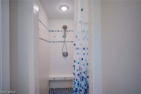 3300 Binnacle DR 205, Naples FL - photo 10 of 38