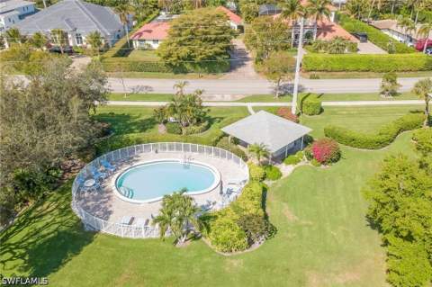 3300 Binnacle DR 205, Naples FL - photo 18 of 38