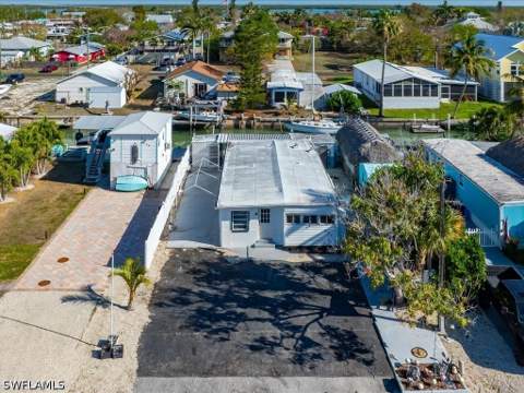 657 Palm Ave E, Goodland FL - photo 12 of 19