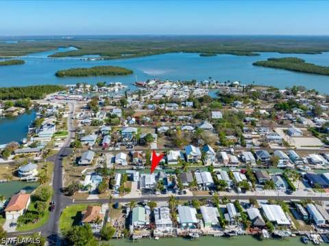 657 Palm Ave E, Goodland FL - photo 18 of 19