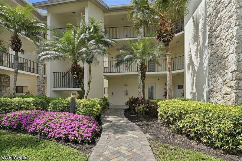 2 bedroom Condominium at 764 Eagle Creek Dr 103, Eagle Creek, Naples — photo 2