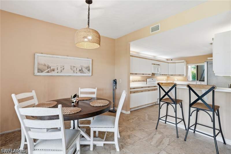2 bedroom Condominium at 764 Eagle Creek Dr 103, Eagle Creek, Naples — photo 5