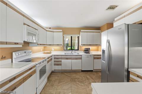 764 Eagle Creek Dr 103, Naples FL - photo 6 of 28