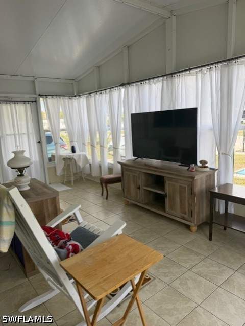 210 Pine Key Ln 210, Naples FL - photo 6 of 25
