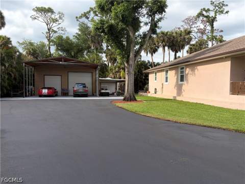 92 Evergreen Rd, North Fort Myers FL - photo 7 of 11