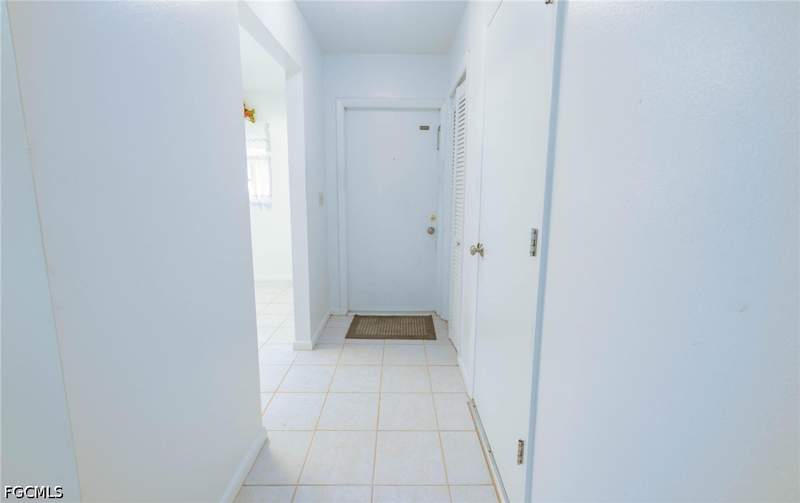 3 bedroom Condominium at 1390 Myerlee Country Club Blvd, Myerlee Golfside East Condo, Fort Myers — photo 5