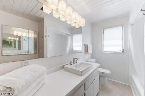 1702 Hill Ave, Fort Myers FL - photo 8 of 24