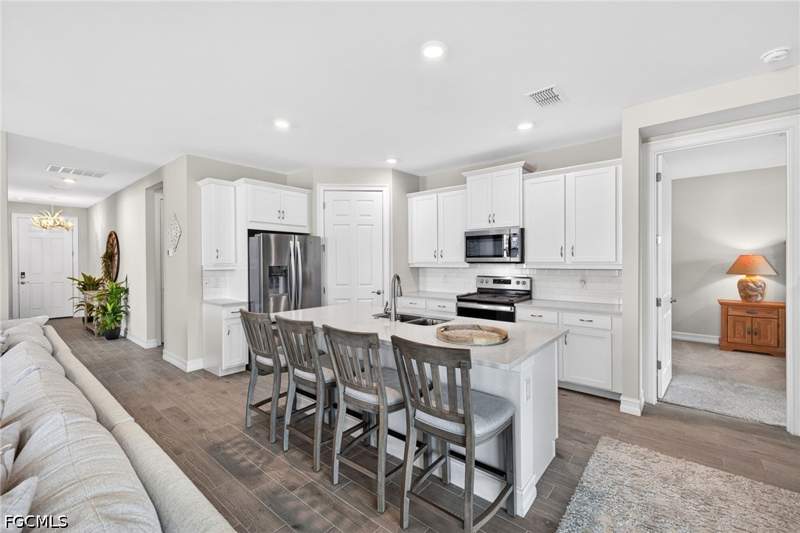 2 bedroom SingleFamilyResidence at 15330 Yellow Birch Ct, Cascades, Alva — photo 3
