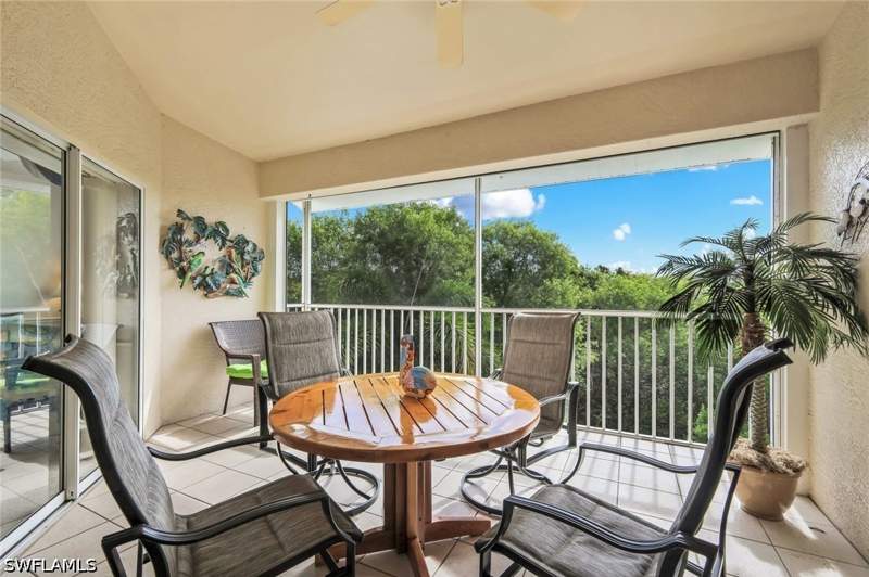 2 bedroom Condominium at 28851 Bermuda Lago Ct 304, Bermuda Lago, Bonita Springs — photo 2