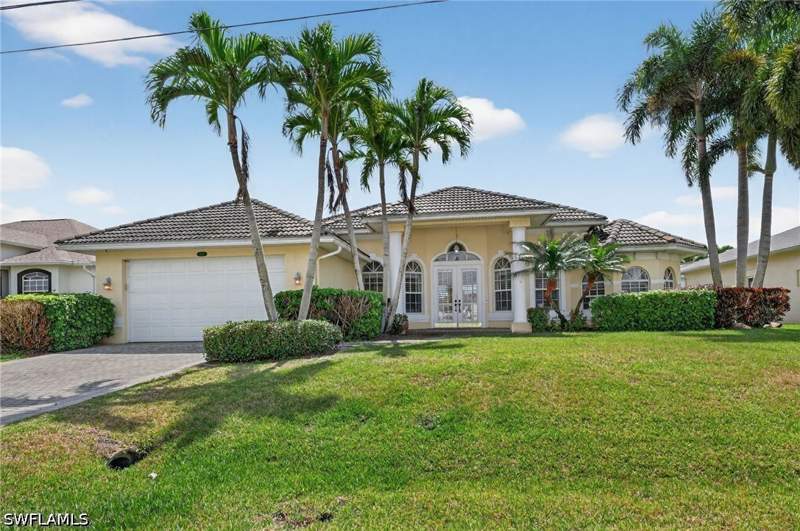 3 bedroom SingleFamilyResidence at 1414 NE 2nd Ter, Cape Coral, Cape Coral — photo 2
