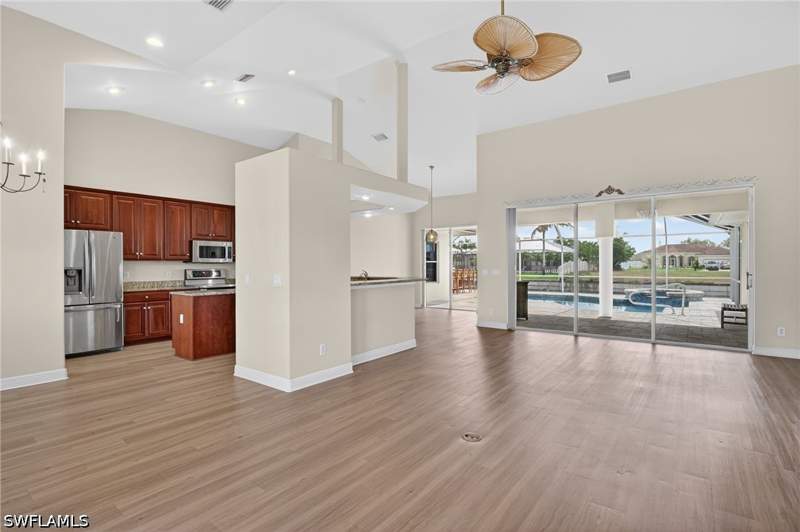 3 bedroom SingleFamilyResidence at 1414 NE 2nd Ter, Cape Coral, Cape Coral — photo 4