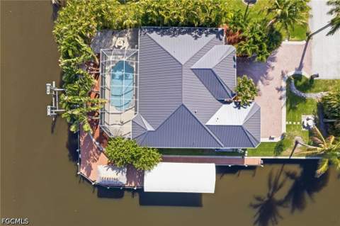 2501 SE 19th Pl, Cape Coral FL - photo 7 of 47