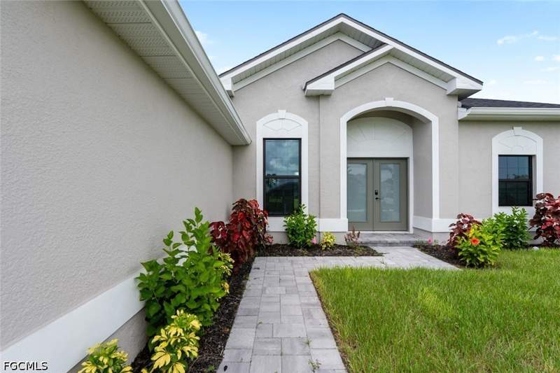 3 bedroom SingleFamilyResidence at 2005 NW 18th St, Cape Coral, Cape Coral — photo 3