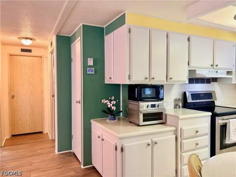 2787 Breezewood Dr, North Fort Myers FL - photo 12 of 37