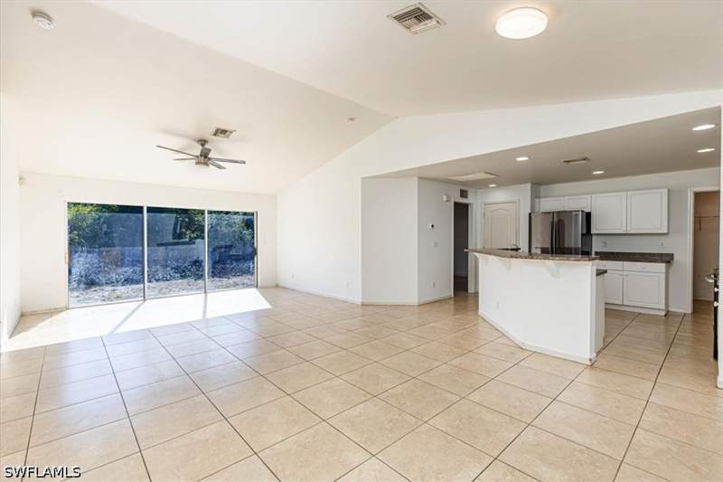 3 bedroom SingleFamilyResidence at 2814 Cerito Ave N, Lehigh Acres, Lehigh Acres — photo 3