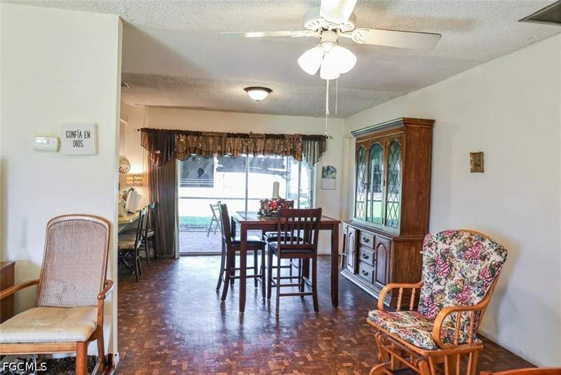 3 bedroom SingleFamilyResidence at 1433 SE 14th Ter, Cape Coral - Lee County Industrial Park, Cape Coral — photo 4