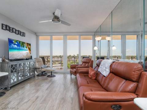 180 Seaview Ct 612, Marco Island FL - photo 6 of 34