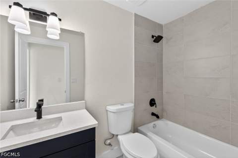 1614 NE 6th Ave, Cape Coral FL - photo 23 of 42