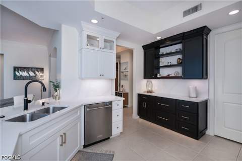 2104 W First St 3103, Fort Myers FL - photo 18 of 45