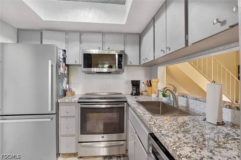 2 bedroom Condominium at 3309 Prince Edward Island Cir 2, Provincetown, Fort Myers — photo 4