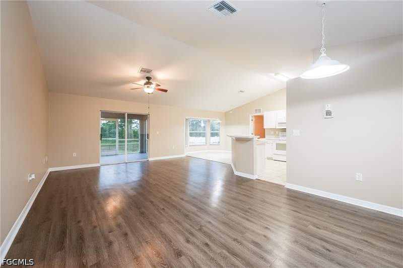 3 bedroom SingleFamilyResidence at 2705 Villa Ave S, Lehigh Acres, Lehigh Acres — photo 3