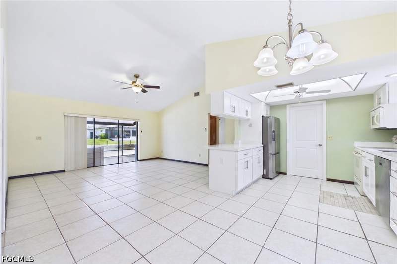 2 bedroom SingleFamilyResidence at 12068 Matlacha Blvd, Matlacha Isles, Matlacha Isles — photo 5