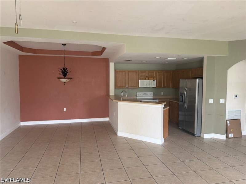 2 bedroom Condominium at 3939 Pomodoro Cir 102, Isles Of Porto Vista, Cape Coral — photo 2