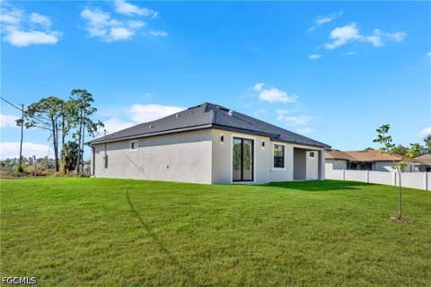 732 Alamo St E, Lehigh Acres FL - photo 22 of 27